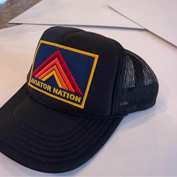 NWT Aviator Nation Vintage mesh Trucker Hat Mountain Stripe Patch Logo β black - Picture 8 of 14